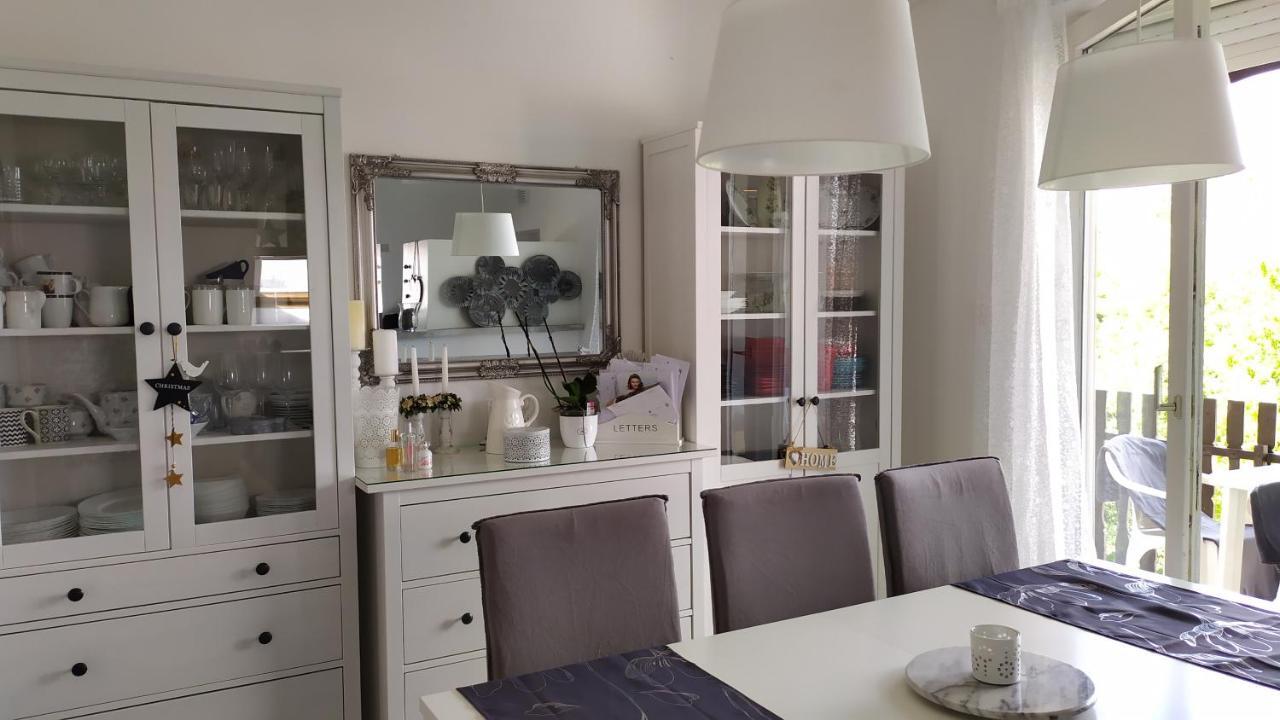 Leander Apartman Balatonlelle Εξωτερικό φωτογραφία